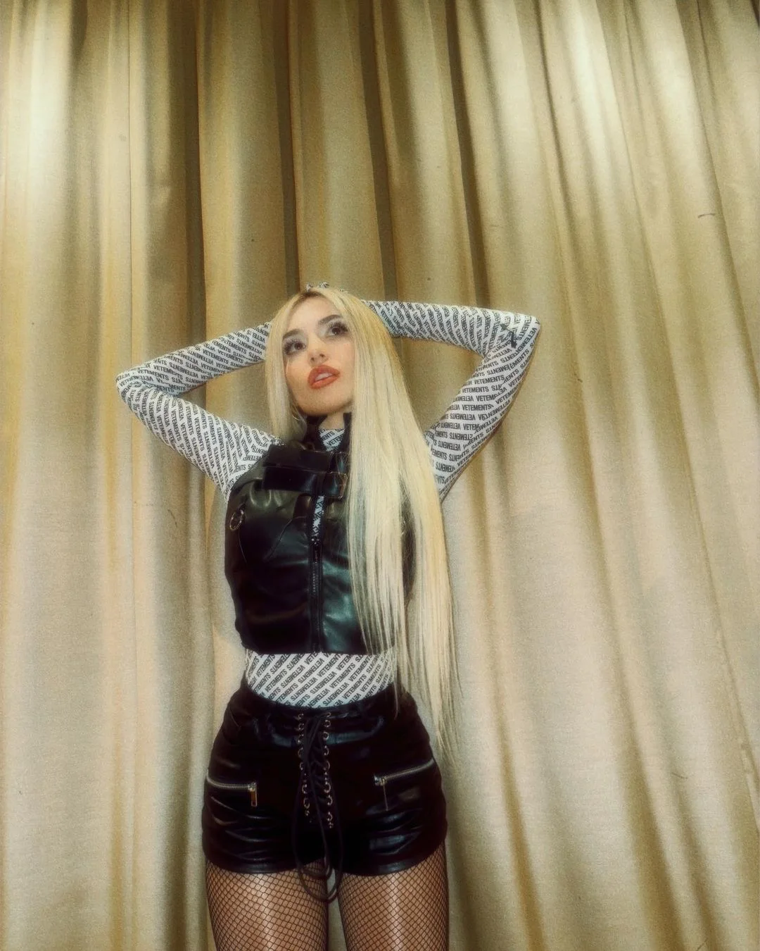 AVA MAX