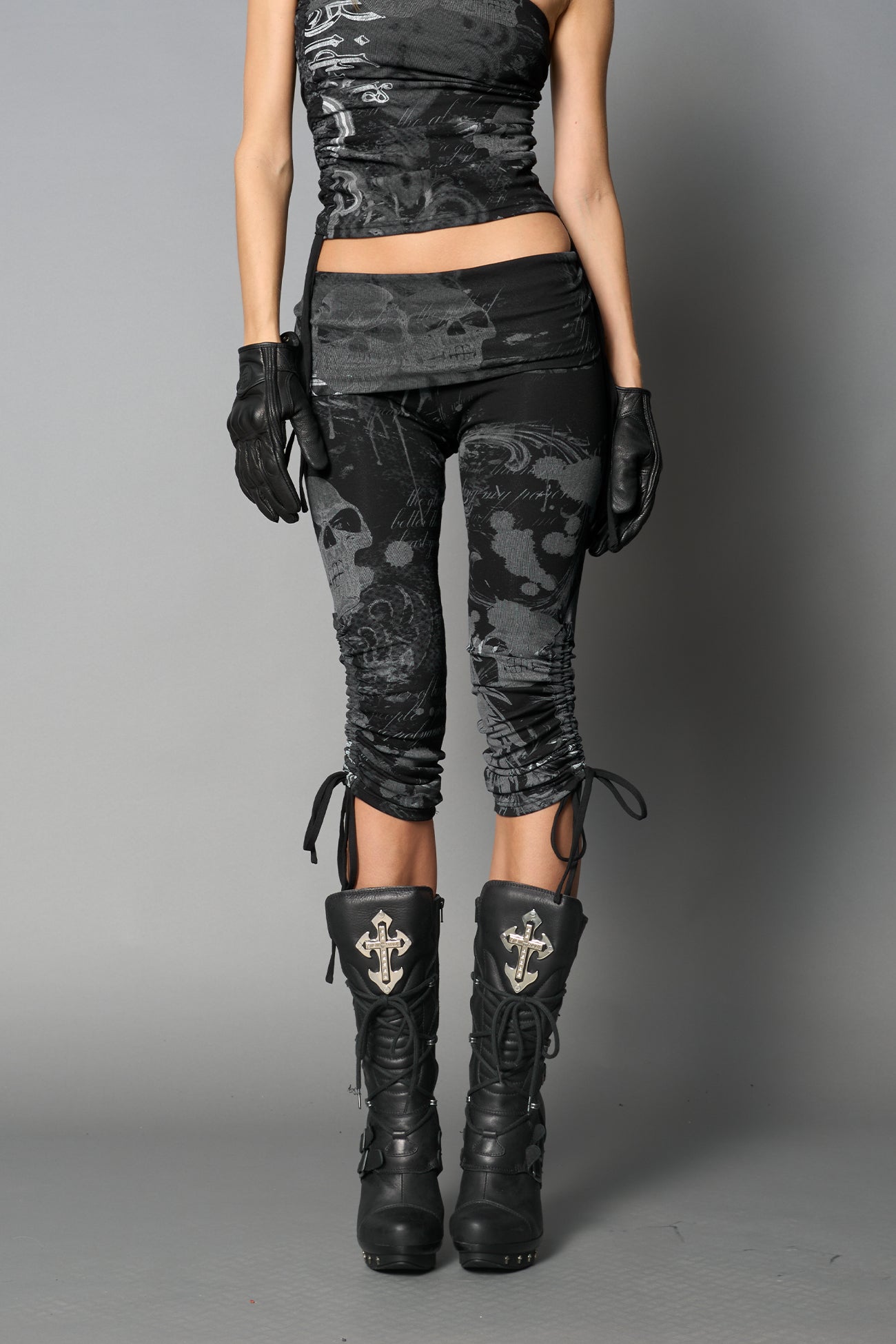Totally Capris — view 5