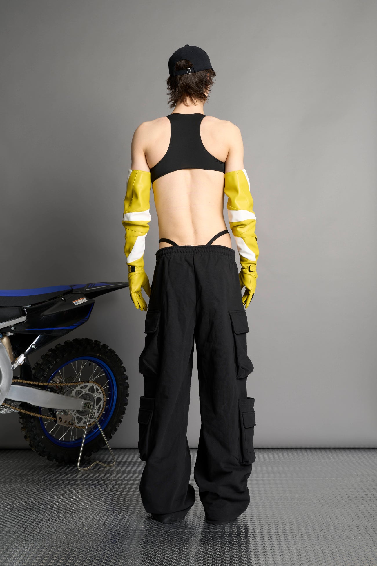 Cut Out Body - Pouch Panty — view 7
