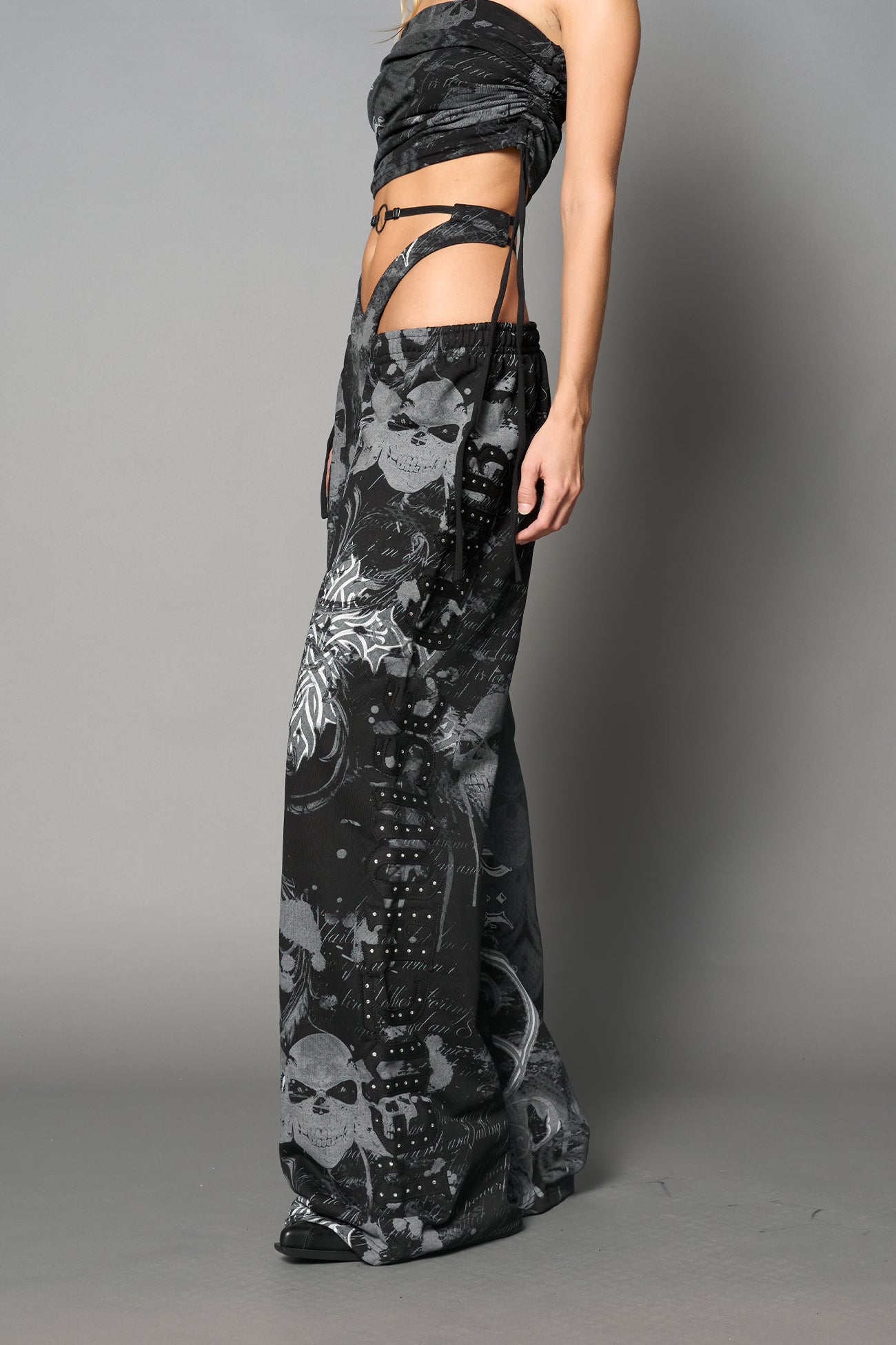 Beverly Hills G-String Sweatpants — view 4