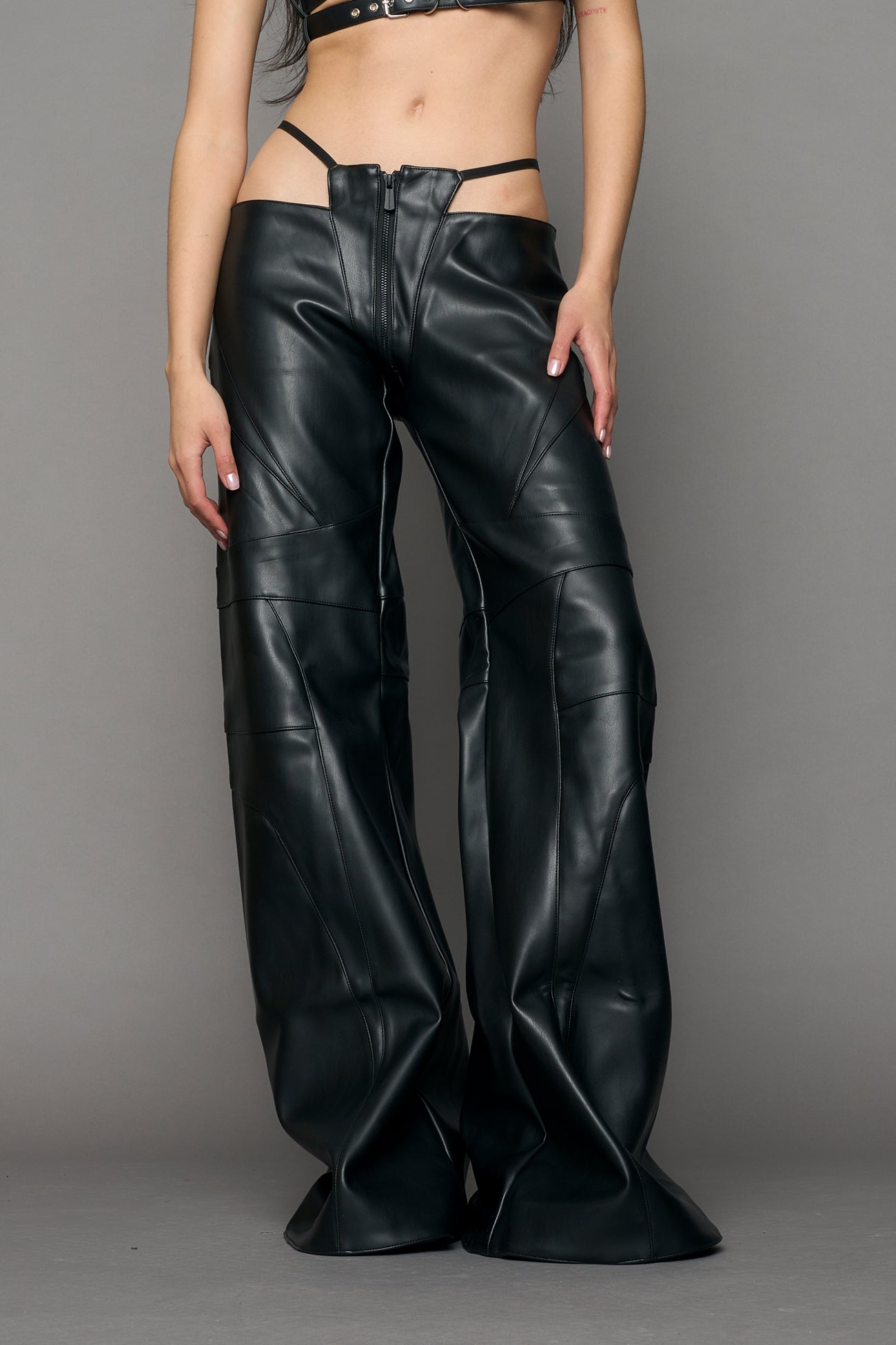 extra long leg for stacked effect