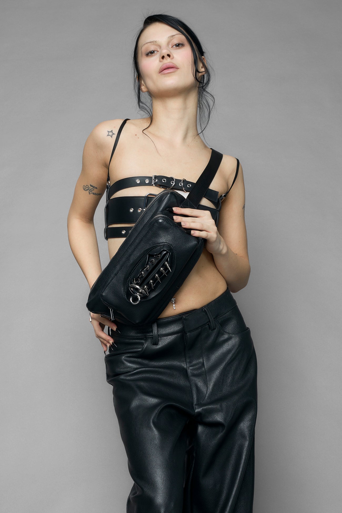 Vulva Bum Bag — view 2