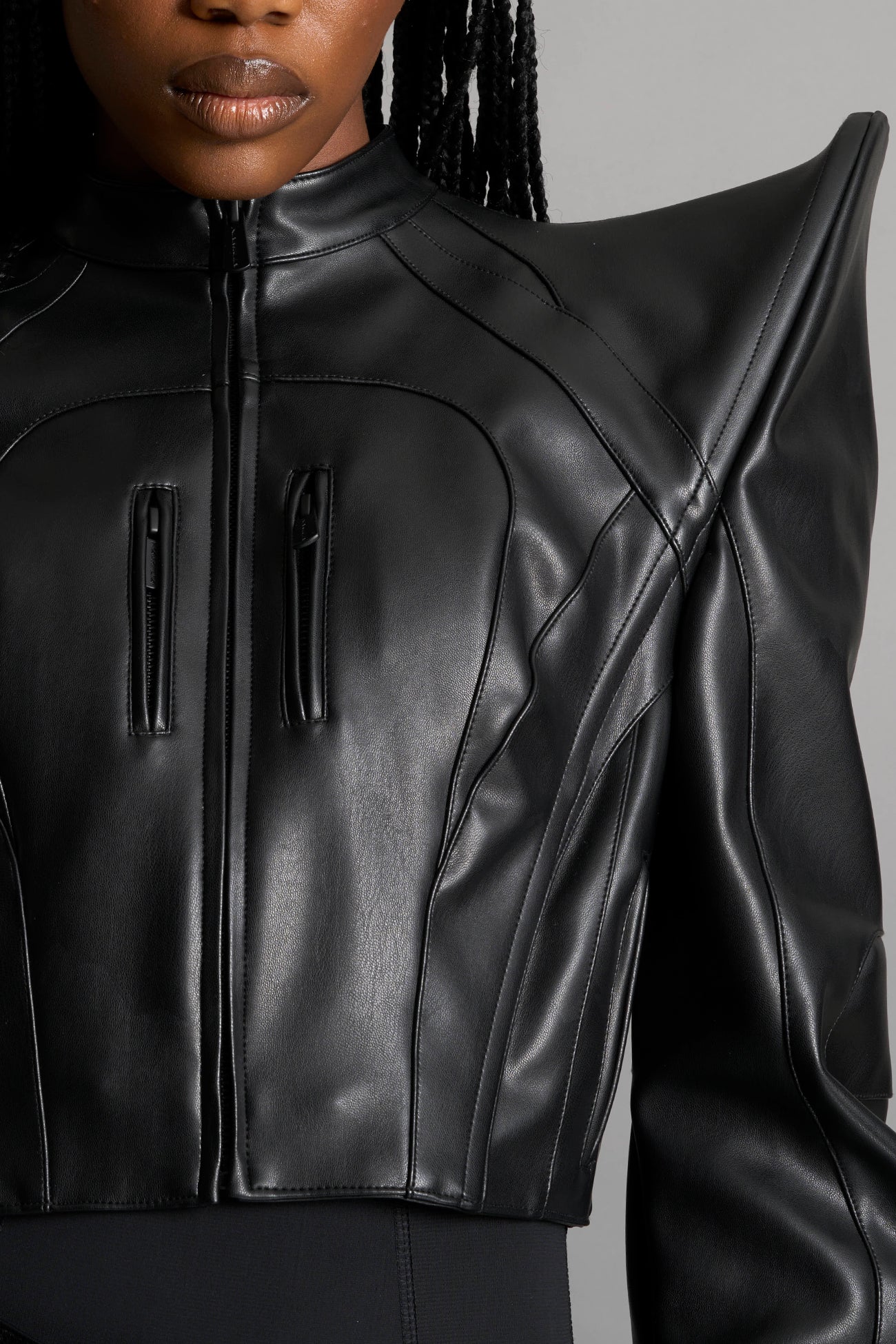 signature spike shoulder construction with internal boning