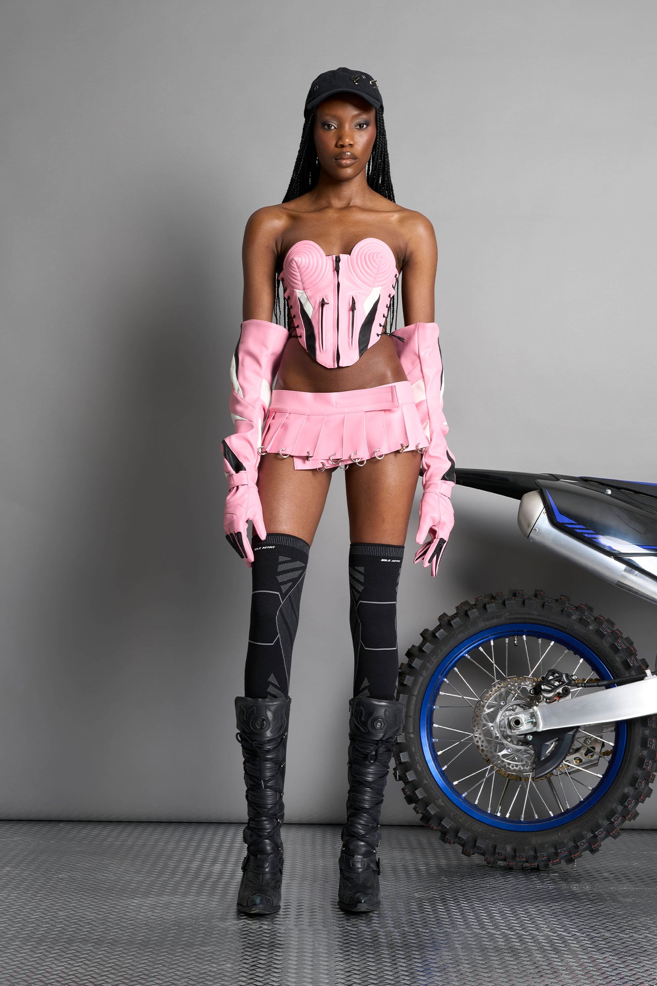 Moto Cone Top — view 3