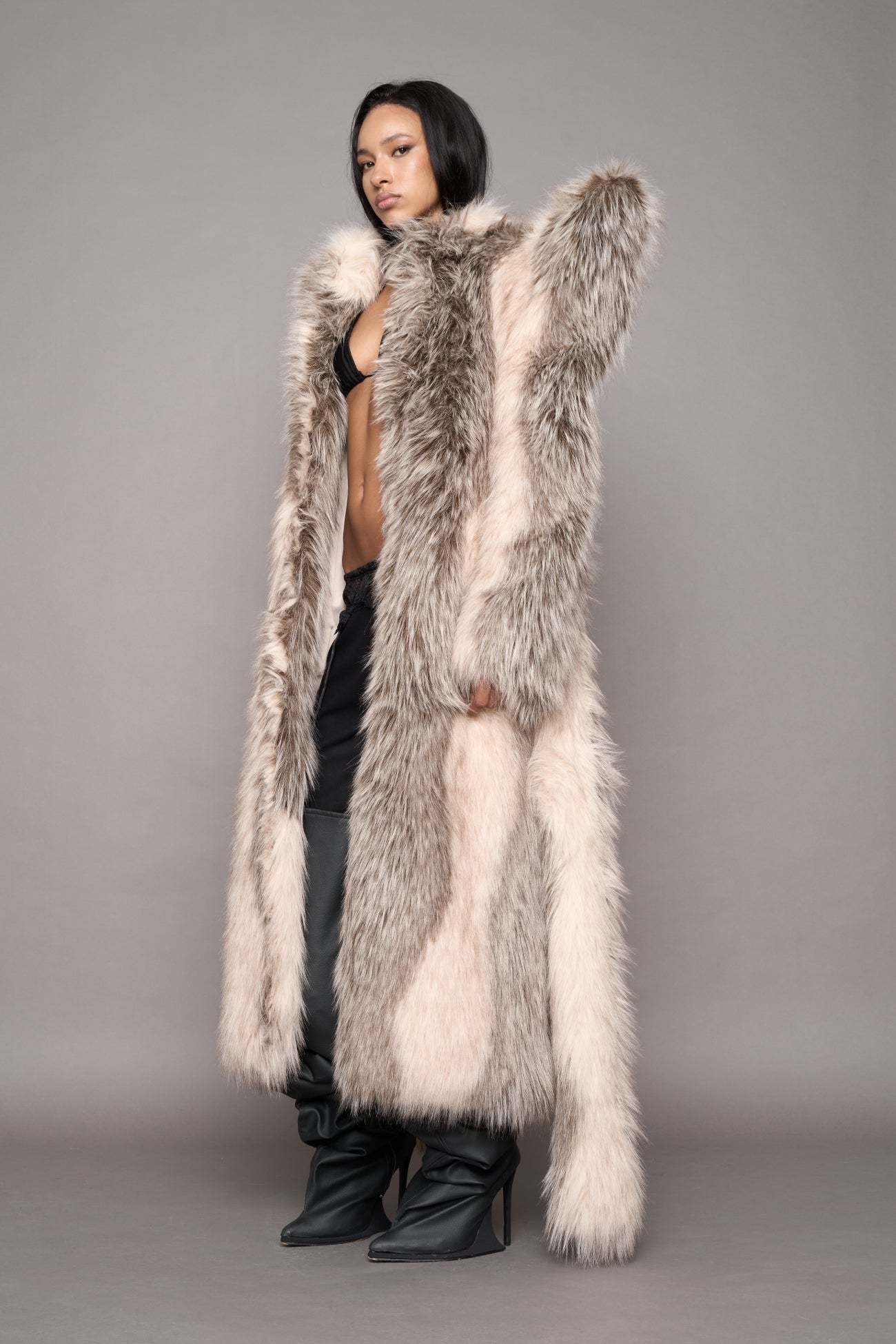 Doomsday Faux Fur Coat Dune — view 3