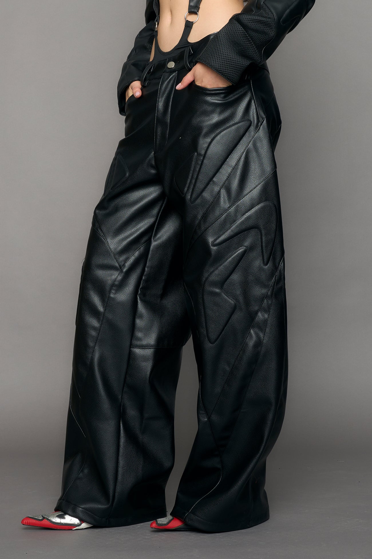 motocross inspired paneling and 3D padded Details