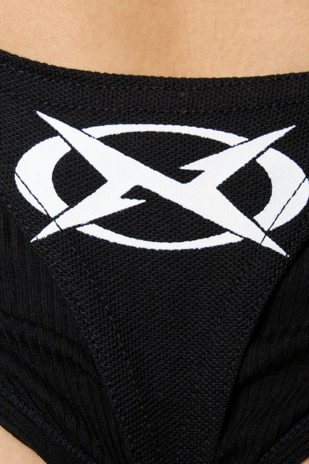 back logo detail