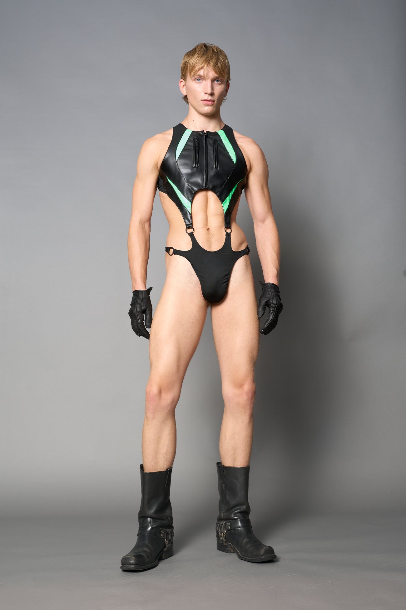 Cut Out Body - Pouch Panty — view 6