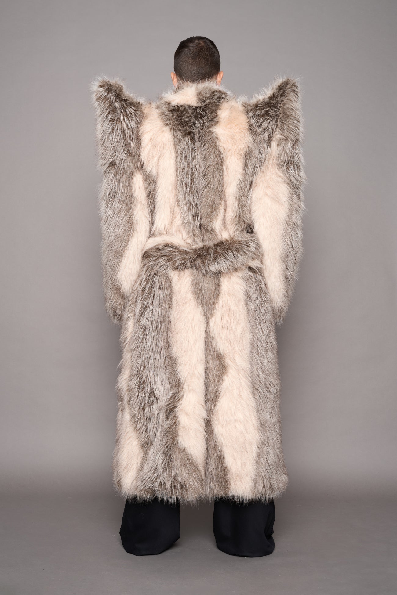 Doomsday Faux Fur Coat Dune — view 10