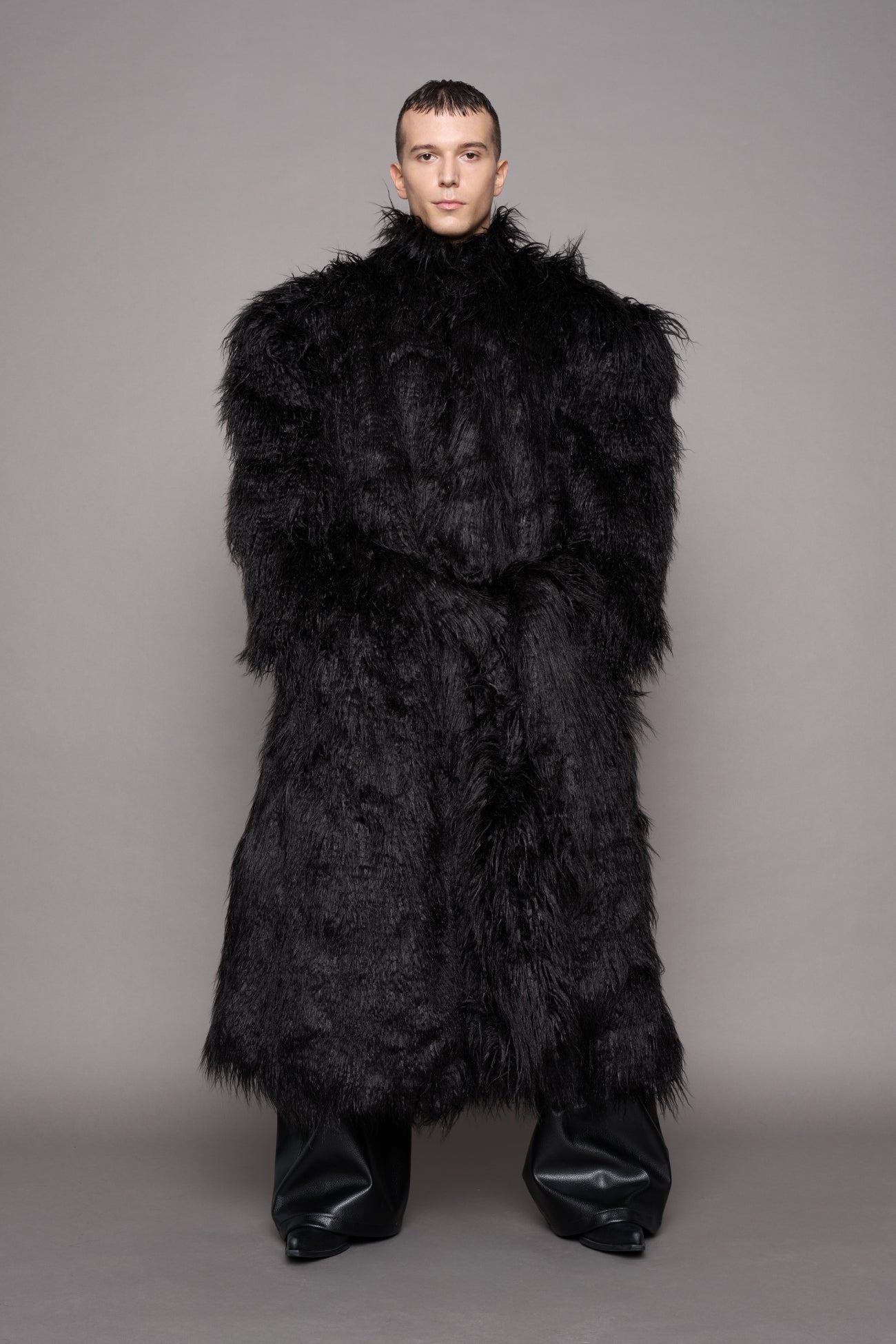Midnight Faux Fur Coat Black — view 9