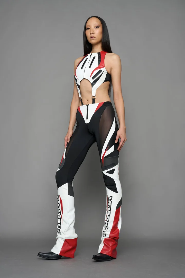 Cut Out Body - Flat Panty